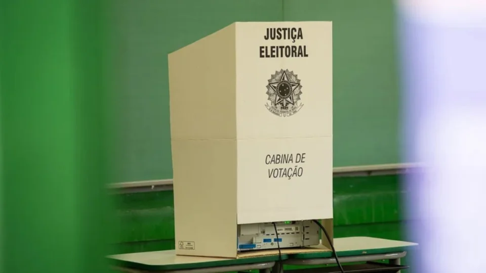 Mais de 73 mil eleitores no Amazonas podem perder o título por ausência em três eleições; saiba até quando regularizar