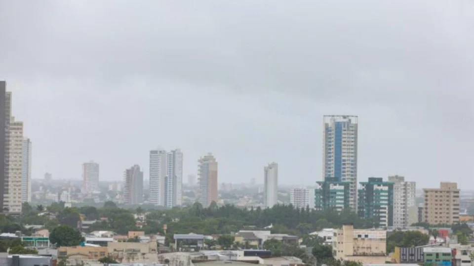 Palmas terá sexta-feira (9) com muitas nuvens e possibilidade de chuva isolada durante todo o dia
