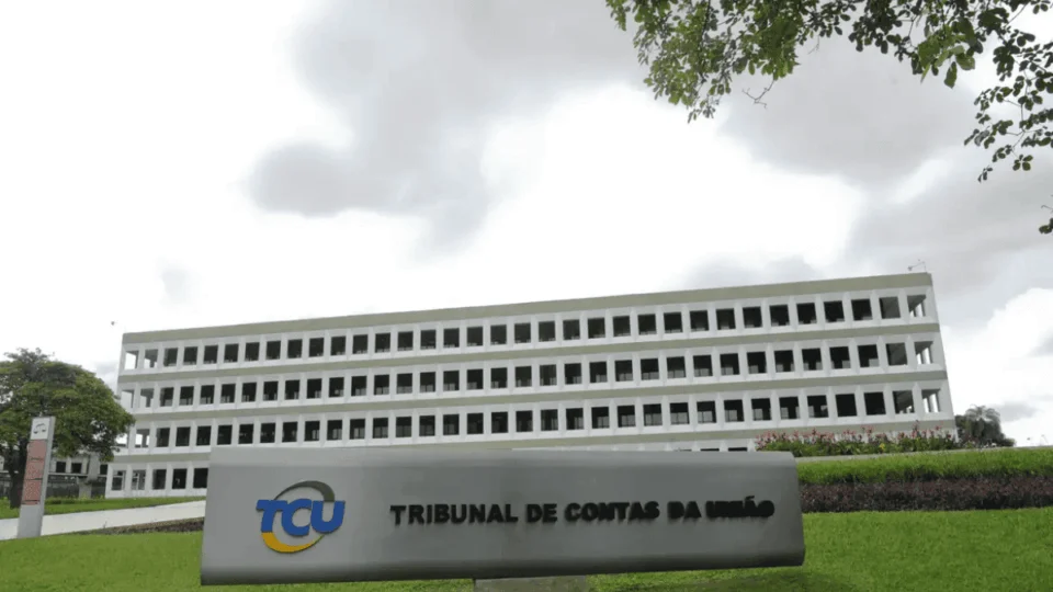 Concurso TCU 2025: edital aberto para técnico de nível médio com salário de R$ 15 mil