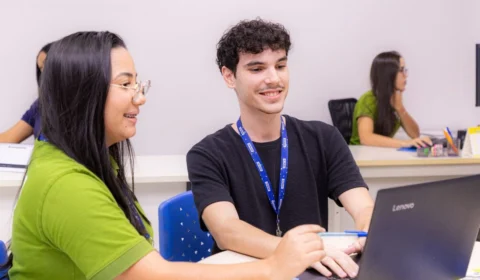 IEL abre vagas de estágio em 15 cidades do Tocantins; bolsas chegam a R$ 1,7 mil