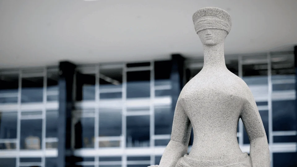 Candidaturas sem partido: STF analisa possibilidade para eleições de 2026