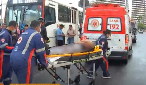 VÍDEO: Quatro pessoas ficam feridas em grave acidente na Av. André Araújo, em Manaus