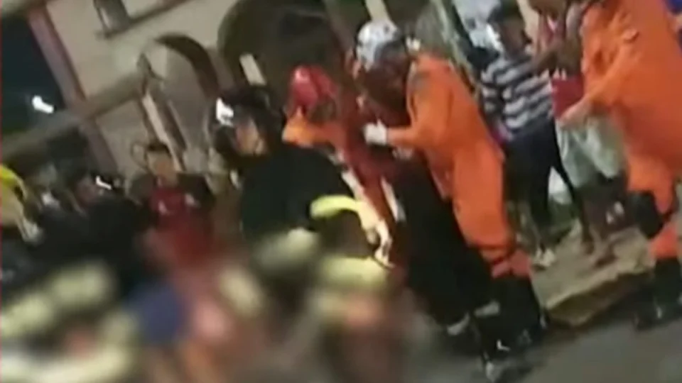 VÍDEO: Homem morre ao ser atropelado por viatura do Corpo de Bombeiros na zona Leste de Manaus