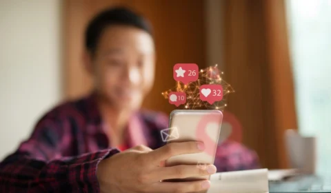 Renda extra com programas de indicação: convide amigos e ganhe bônus direto no app