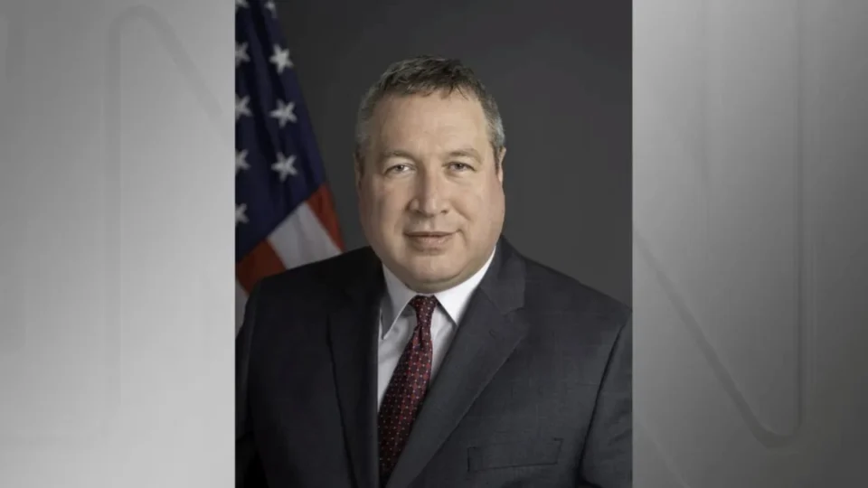 Representante do governo Trump virá ao Brasil para discutir sanções a Moraes