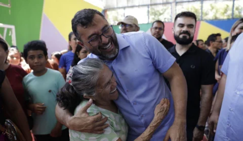 Auxílio Estadual será antecipado em homenagem ao Dia das Mães no Amazonas; confira a data