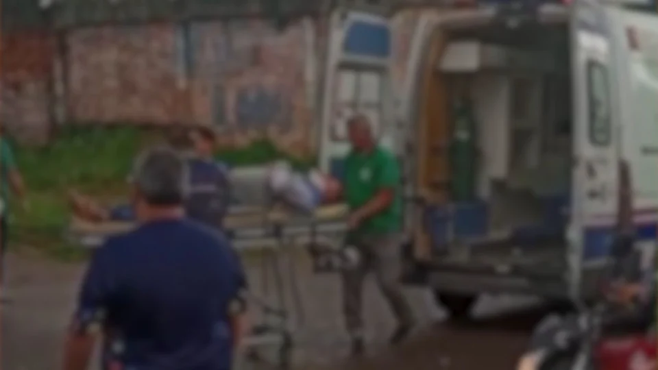 Motociclista é atropelado por ambulância durante atendimento em Manacapuru
