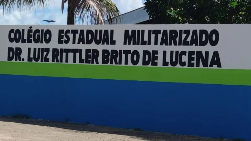 Aluna de 14 anos denuncia sargento por assédio em escola militarizada de Boa Vista