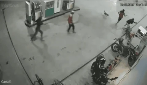 Assalto com facão e armas de fogo aterroriza posto de combustíveis no interior do Acre