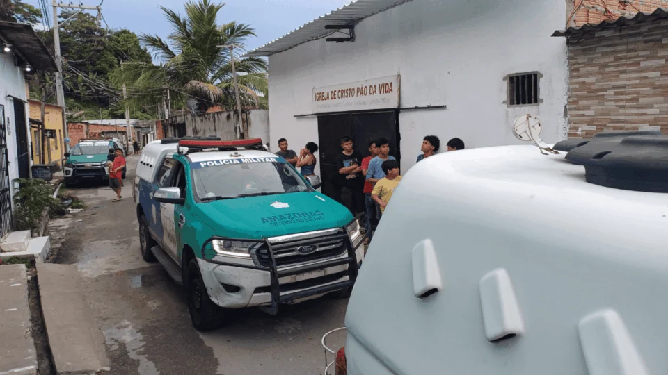 Casal morto com sinais de tortura pode ter matado jogador do Fast em Manaus
