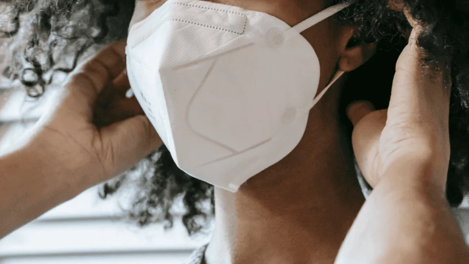 Acre voltará a usar máscara devido a surto de doenças respiratórias