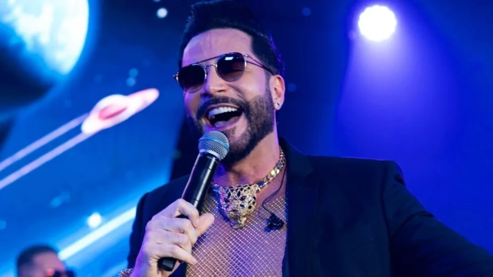 Quem são os 10 filhos de Latino? Cantor teve cada um com uma mulher diferente