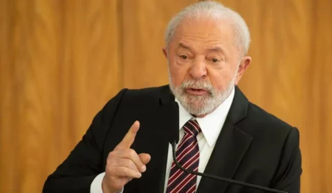 Lula afirma ressarcimento a aposentados por descontos irregulares no INSS