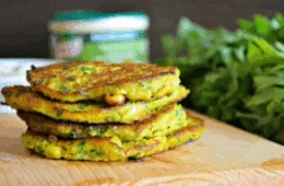 Receita fácil: panqueca de espinafre com ricota para almoço prático e saudável