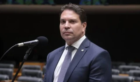 STF mantém ação contra Alexandre Ramagem por três crimes ligados à tentativa de golpe