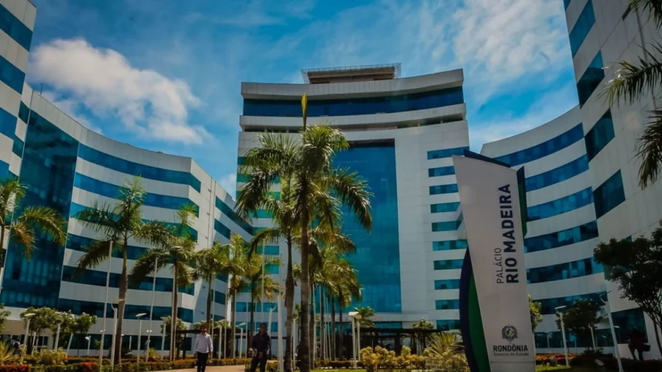 Salário é corrigido e benefícios ampliados para servidores da Sepog em Rondônia; veja o que muda