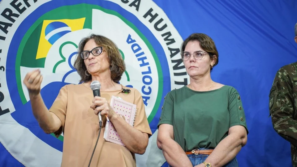 Número de crianças venezuelanas que migram sozinhas aumenta em Roraima, diz senadora Damares Alves