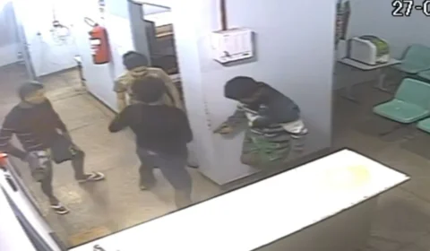 Segundo preso baleado durante tentativa de fuga em delegacia do Amazonas morre no hospital