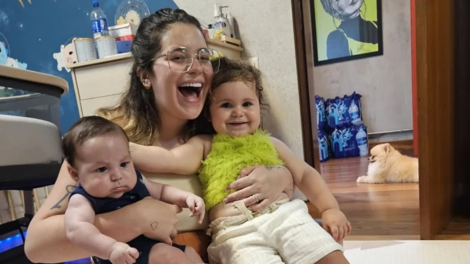 Viih Tube e filhos são diagnosticados com vírus mão-pé-boca; entenda doença viral contagiosa