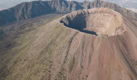 Vulcão mais antigo do mundo é brasileiro! Saiba onde fica