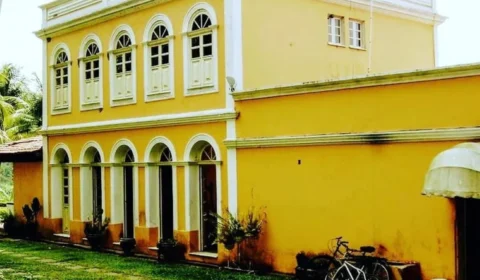 Casarão de Santo Antônio sofre com abandono e disputa judicial em Porto Velho