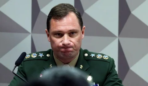 Em acareação, Mauro Cid confirma delação que incrimina Braga Netto