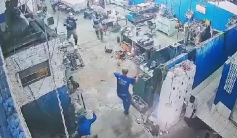 Vídeo mostra momento em que assaltante é encurralado após manter pessoas reféns em Manaus; confira