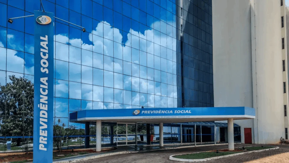 Entidade investigada por fraudes no INSS está ligada a grupo de 212 parlamentares do setor rural