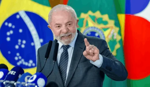 Lula critica duração de eventos do governo: ‘não é possível um ato durar três horas’