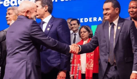 Presidente Lula entrega títulos de regularização fundiária e firma parceria com o Tocantins; veja