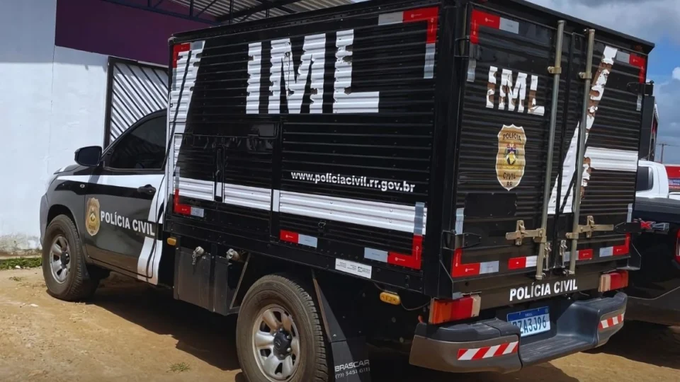 Eletricista morre eletrocutado durante manutenção em poste no interior de Roraima