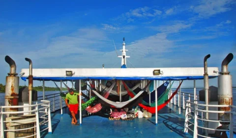 Rumo ao Festival de Parintins: veja lista do que não pode faltar em uma viagem de barco