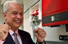 Sikêra Jr recebe proposta para se filiar ao União Brasil e disputar eleições no Amazonas em 2026