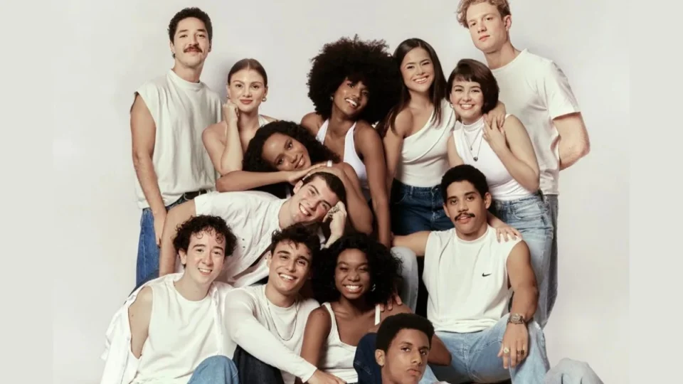 Ator de ‘Garota do Momento’ é acusado de agredir ex-companheira e atrizes da Globo