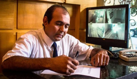 Dia do Porteiro: veja frases para enviar e homenagear hoje