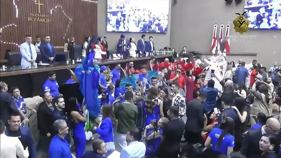 Festival de Parintins 2025 é homenageado na Aleam com destaque para geração cultura e renda