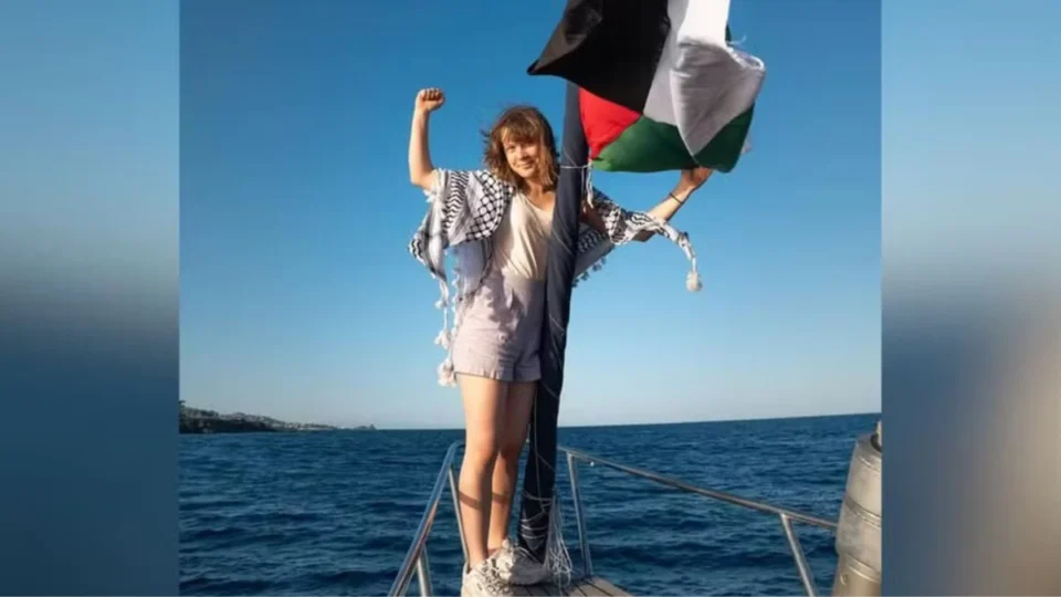 Israel promete impedir que barco com Greta Thunberg e ativistas chegue a Gaza