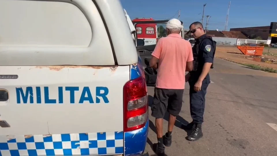 VÍDEO: idoso esfaqueia inquilina após briga por água em vila de apartamentos em Porto Velho