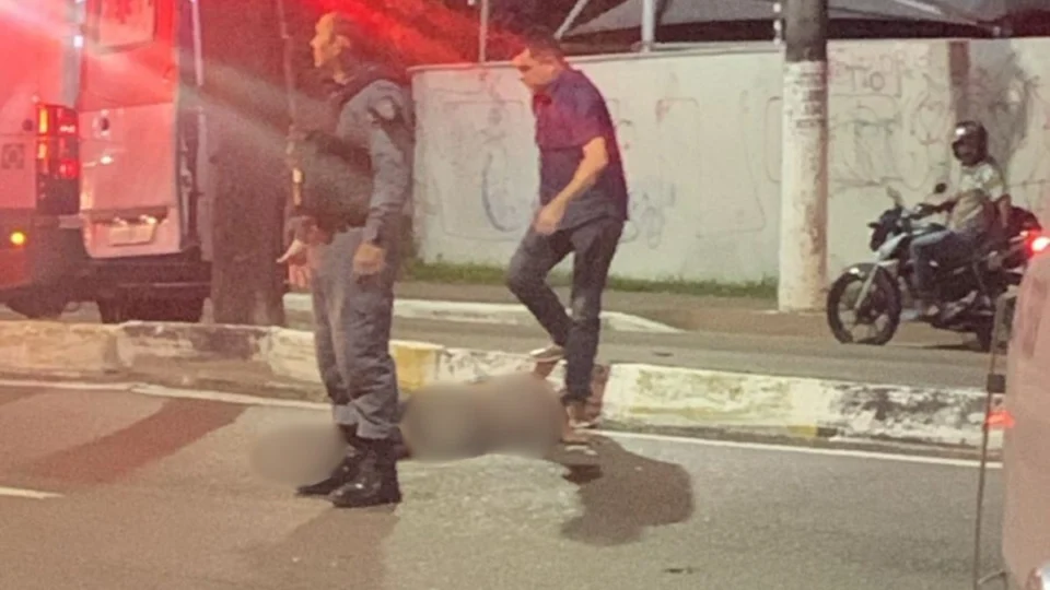 VÍDEO: morador em situação de rua morre após ser atropelado na avenida Djalma Batista