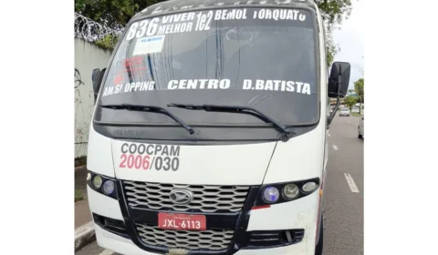 Sem CNH e com veículo irregular: motorista de executivo é pego em Manaus