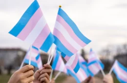 Justiça Federal no Acre suspendeu provisoriamente norma de restrição ao atendimento médico de pessoas trans