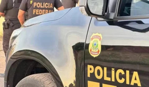 Operação da PF mira médicos e servidores suspeitos de fraudes no INSS contra venezuelanos em Roraima