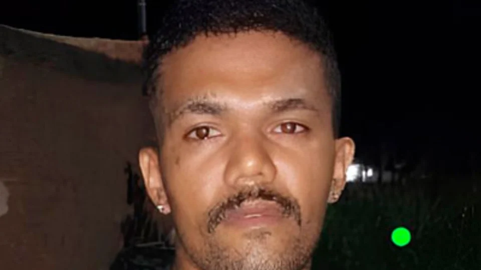 Homem é executado a tiros dentro de casa em Porto Velho