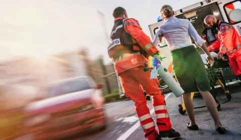 Atendimento a vítimas de acidentes de trânsito custam mais de R$ 400 milhões ao SUS, diz pesquisa