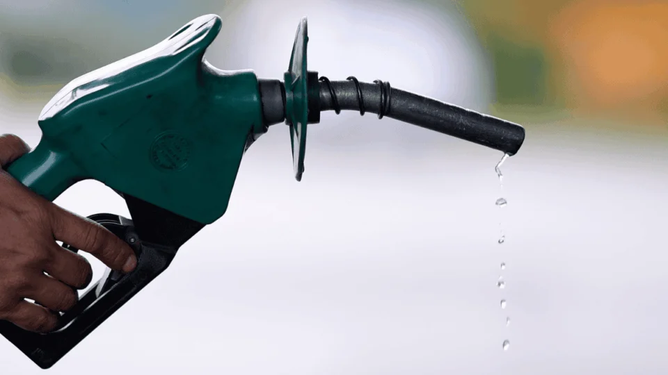 AGU vê indícios de abuso no preço de combustíveis e pede apuração de prejuízos ao consumidor