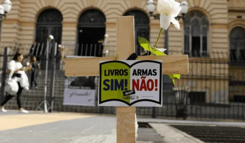 Crimes contra escolas terão punição mais severa e passam a ser hediondos