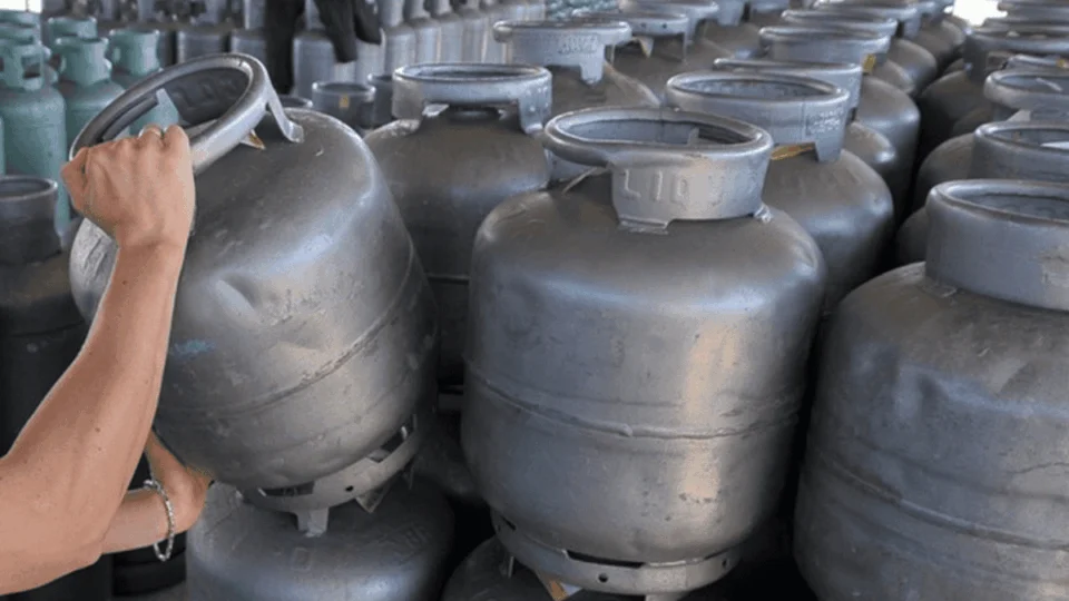 Programa Gás para Todos deve oficializar distribuição gratuita para 17 milhões de famílias