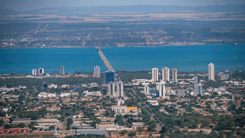 Palmas ilumina o futuro: projetos de iluminação LED estão quase concluídos