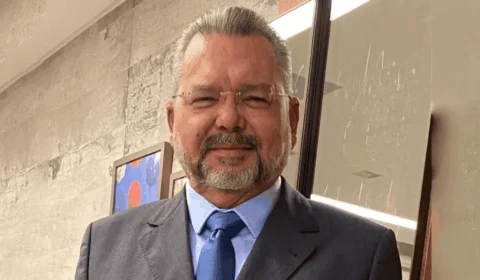 Wanderlei Barbosa nomeia promotor aposentado Nilomar Farias para a Seciju, em Palmas