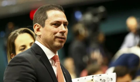 Marcelo Ramos explica impacto de tarifaço dos EUA sobre produtos brasileiros e como afeta o Amazonas: ‘não é algo estrutural’